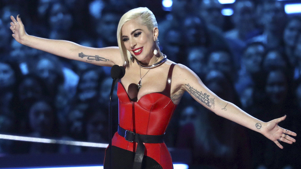 Lady Gaga Entspannt Sicht Komplett Nackt Lady Gaga Entspannt Sicht Komplett Nackt